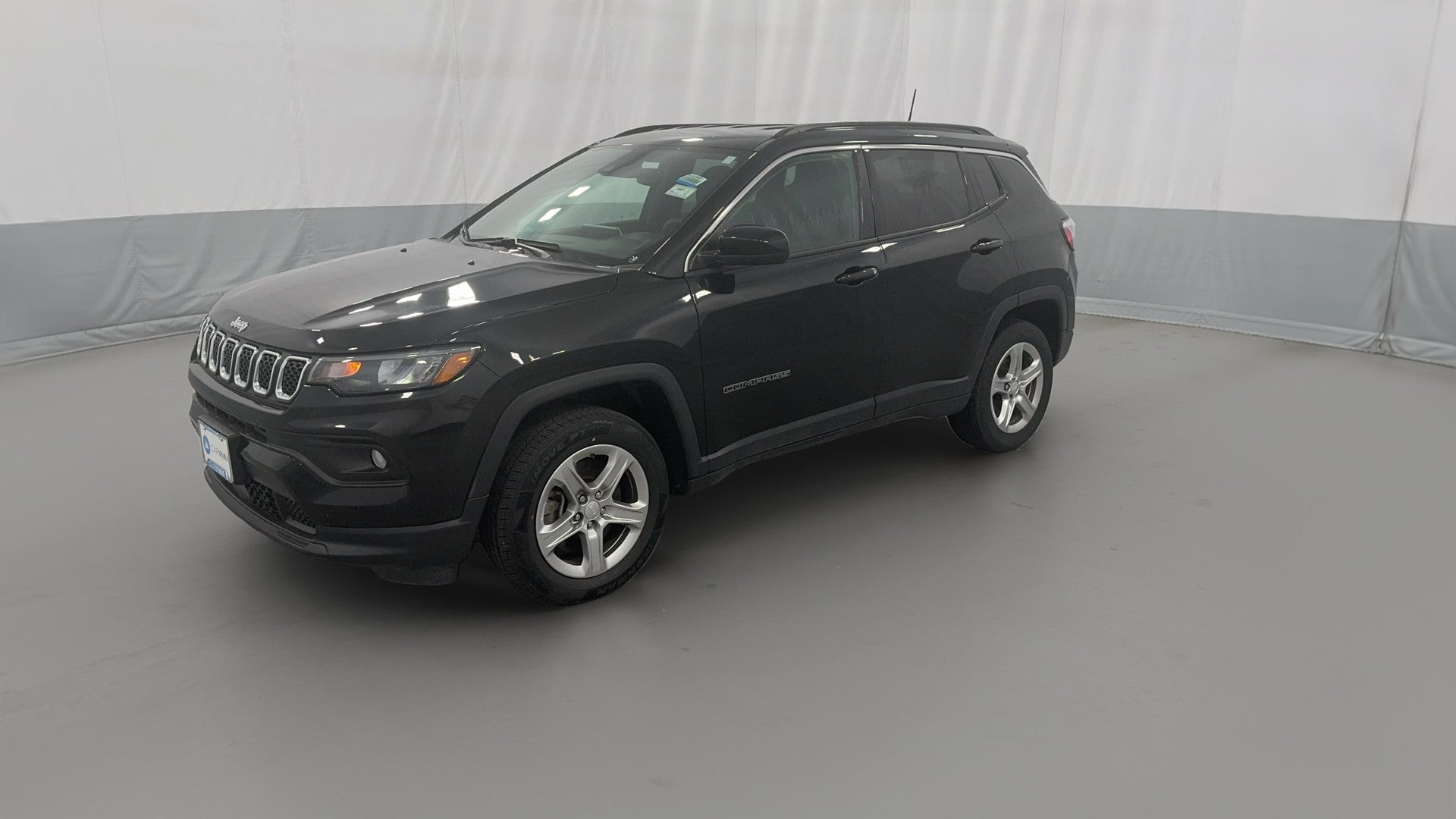 2023 Jeep Compass vehicle photo