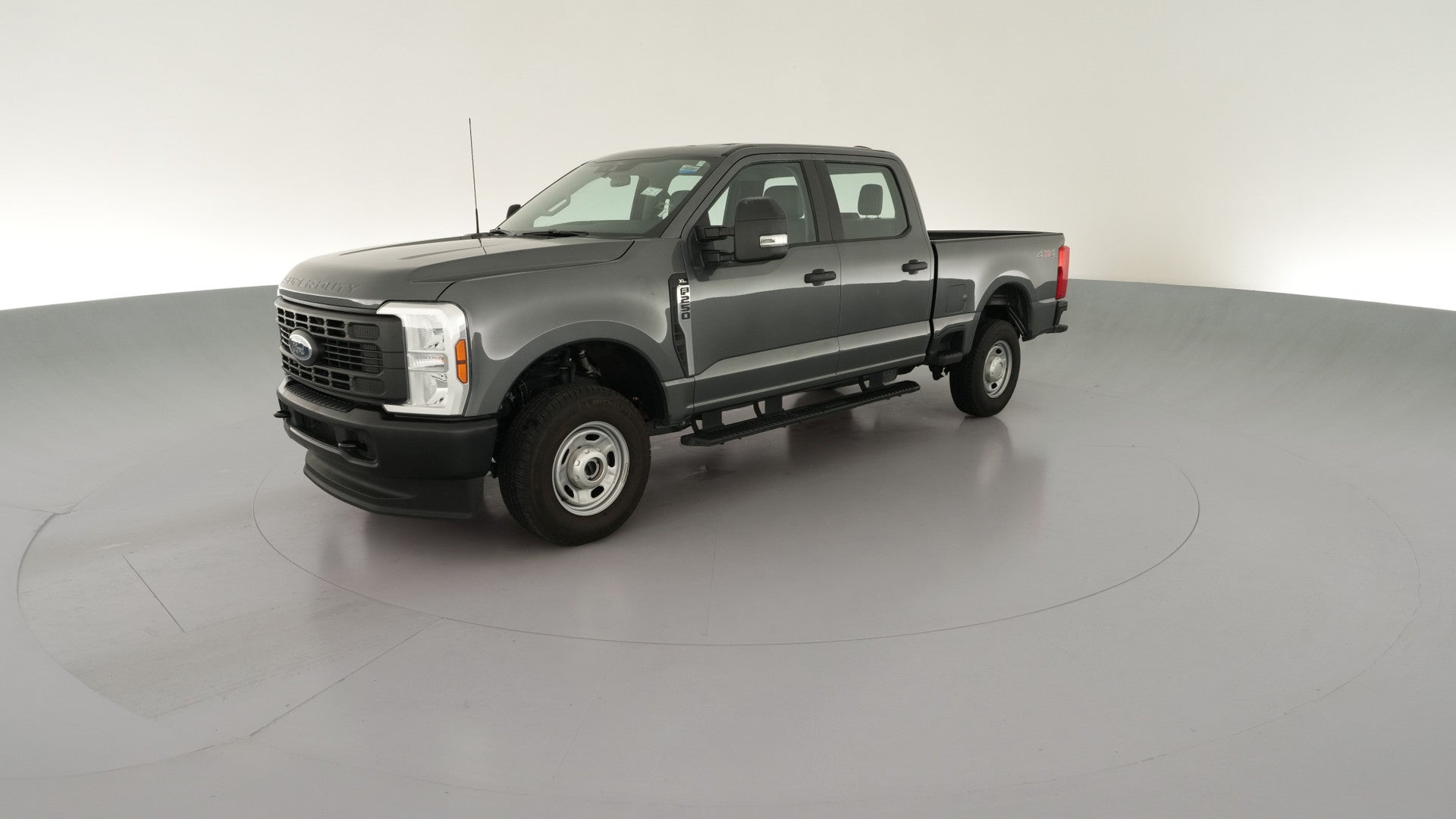 2026 Ford F250 Super Duty Crew Cab vehicle photo