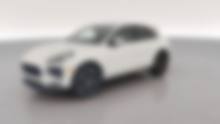 2021 Porsche Macan vehicle photo