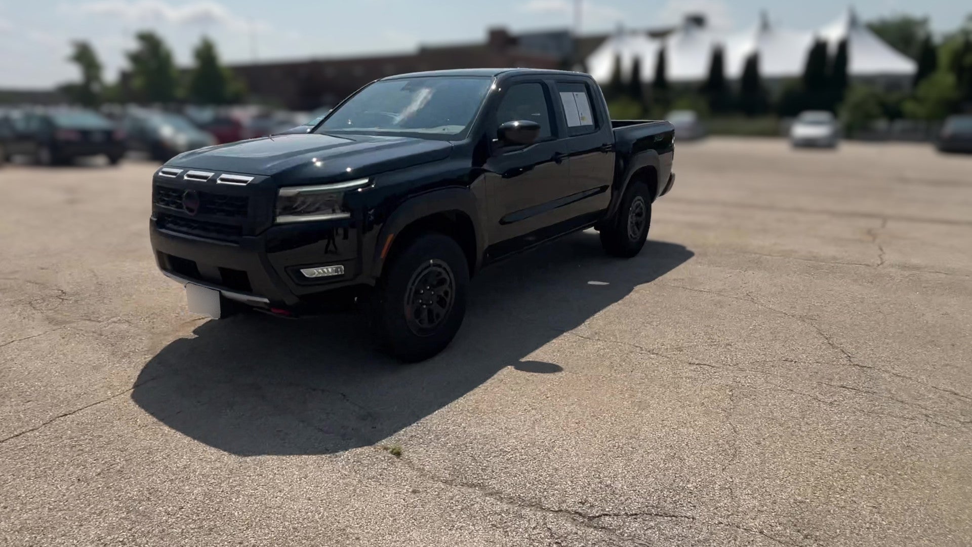 2026 Nissan Frontier Crew Cab vehicle photo