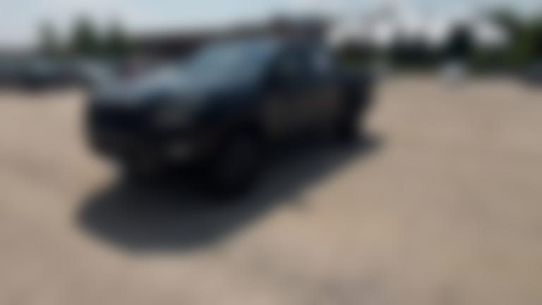 2026 Nissan Frontier Crew Cab vehicle photo