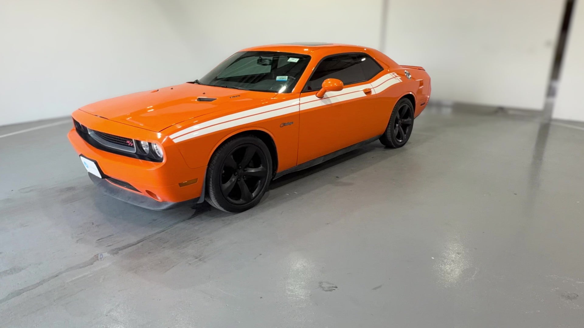 2014 Dodge Challenger vehicle photo
