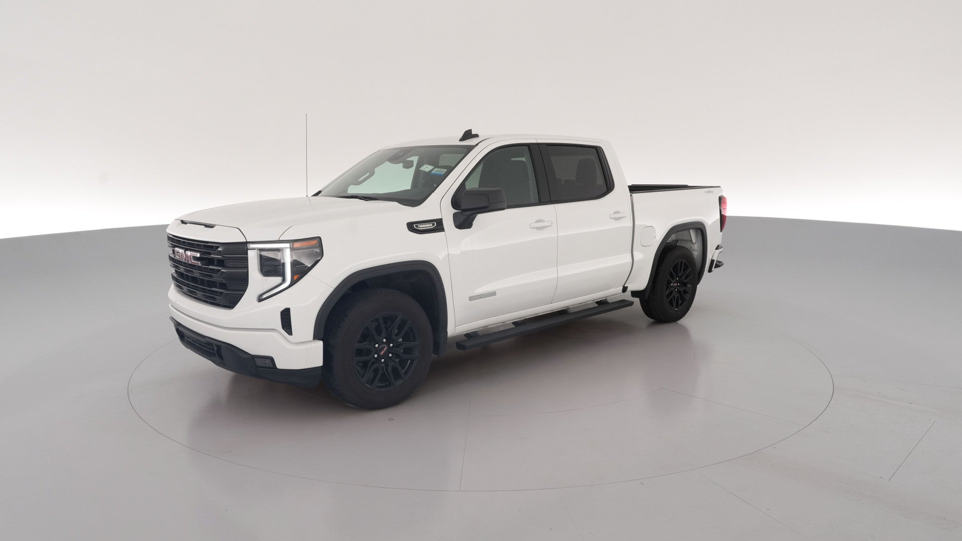 2024 GMC Sierra 1500 Crew Cab vehicle photo