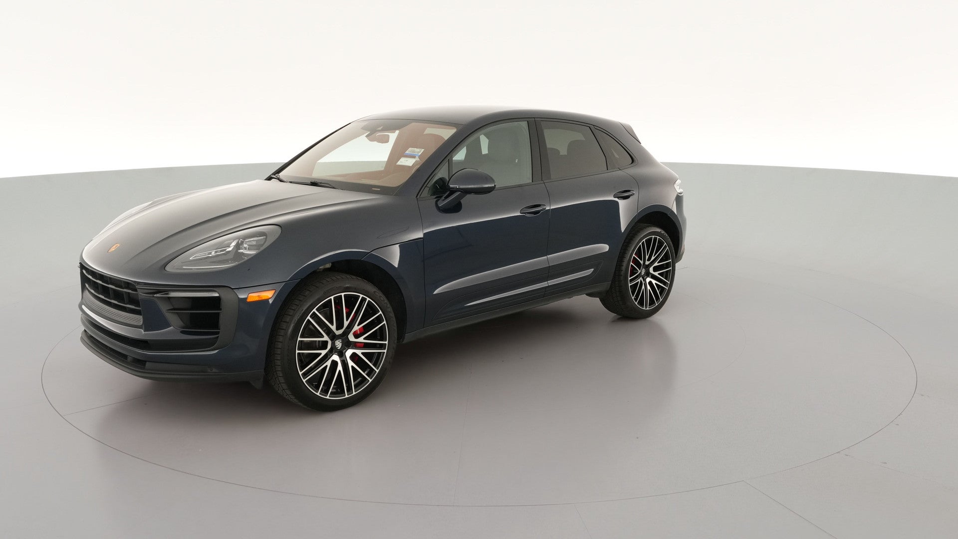 2022 Porsche Macan vehicle photo
