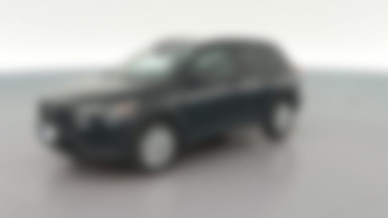 2025 Toyota Corolla Cross vehicle photo