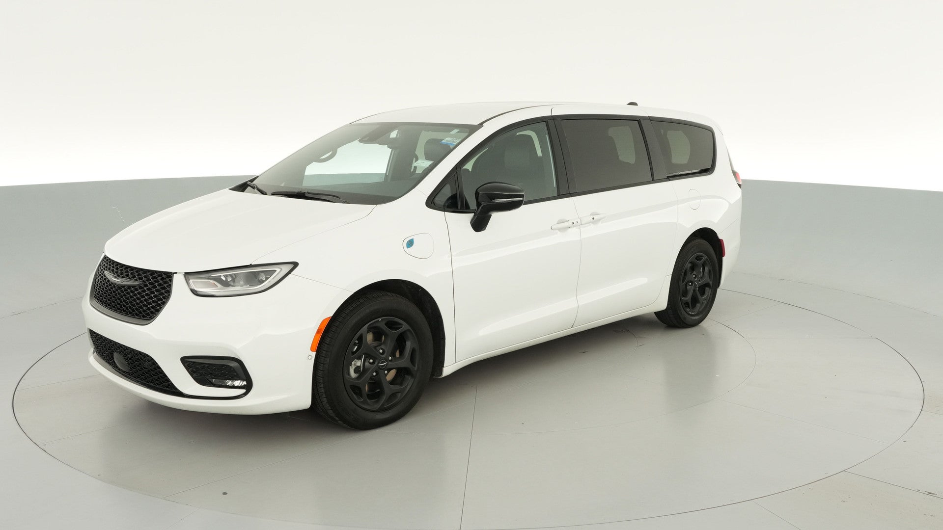 2024 Chrysler Pacifica Hybrid vehicle photo