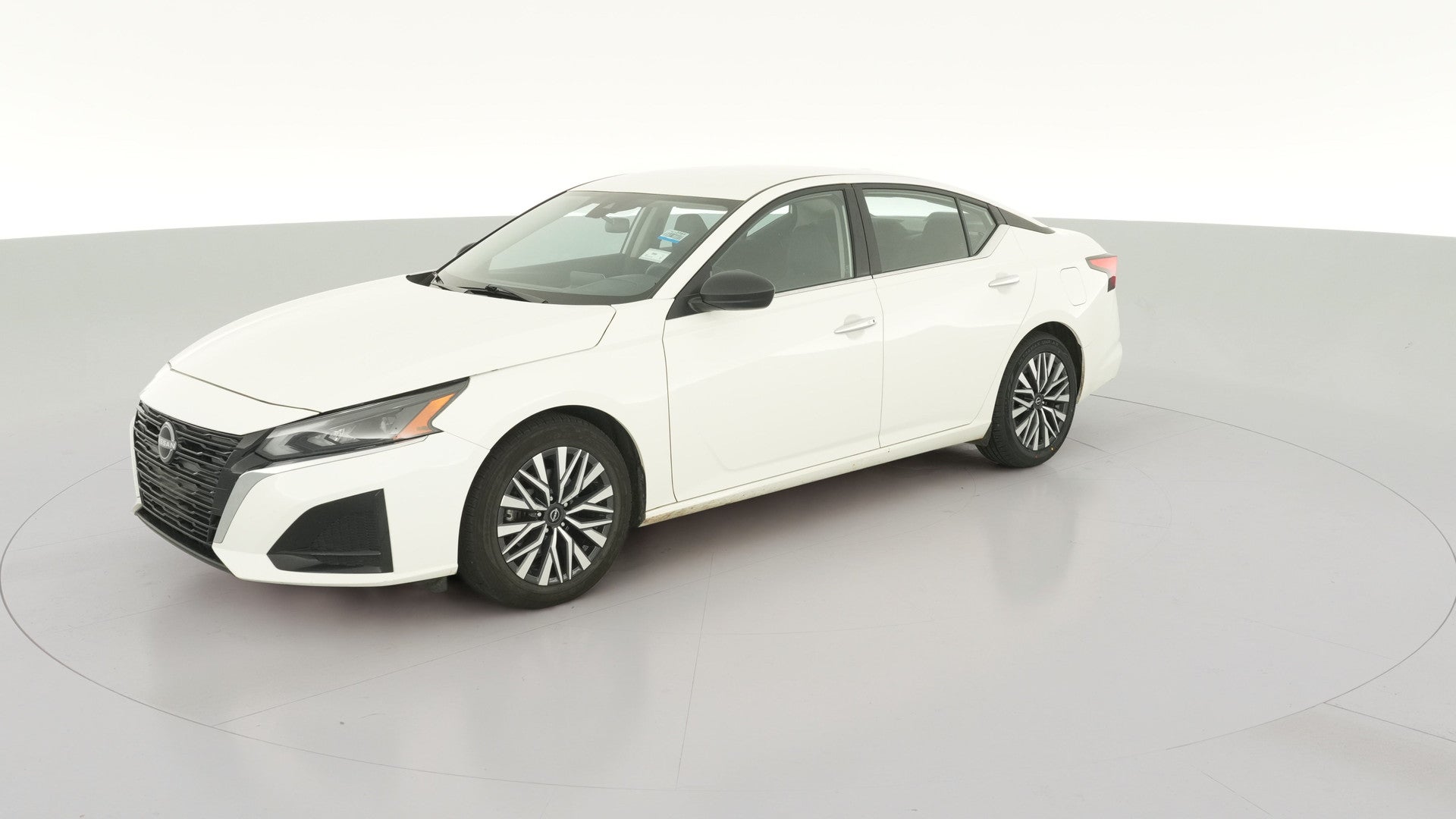 2025 Nissan Altima vehicle photo