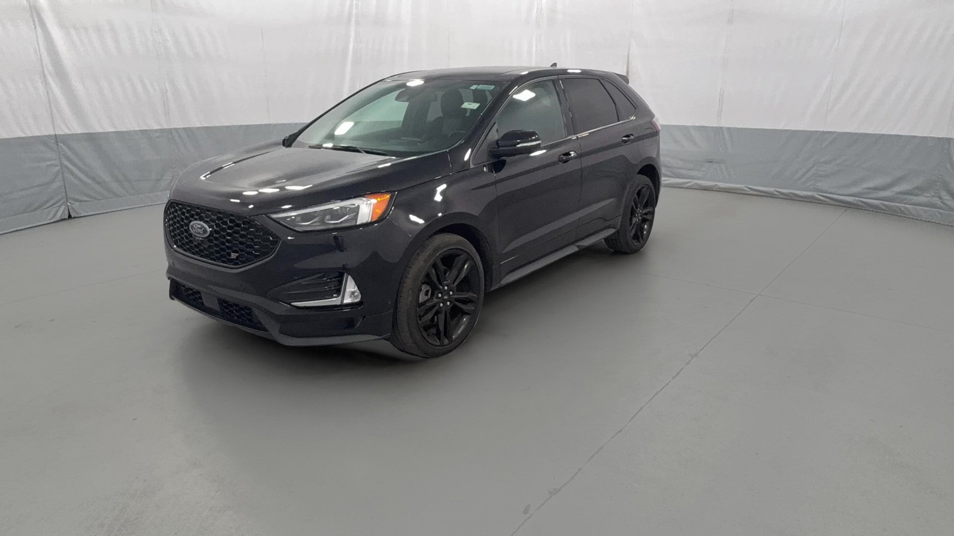 2023 Ford Edge vehicle photo