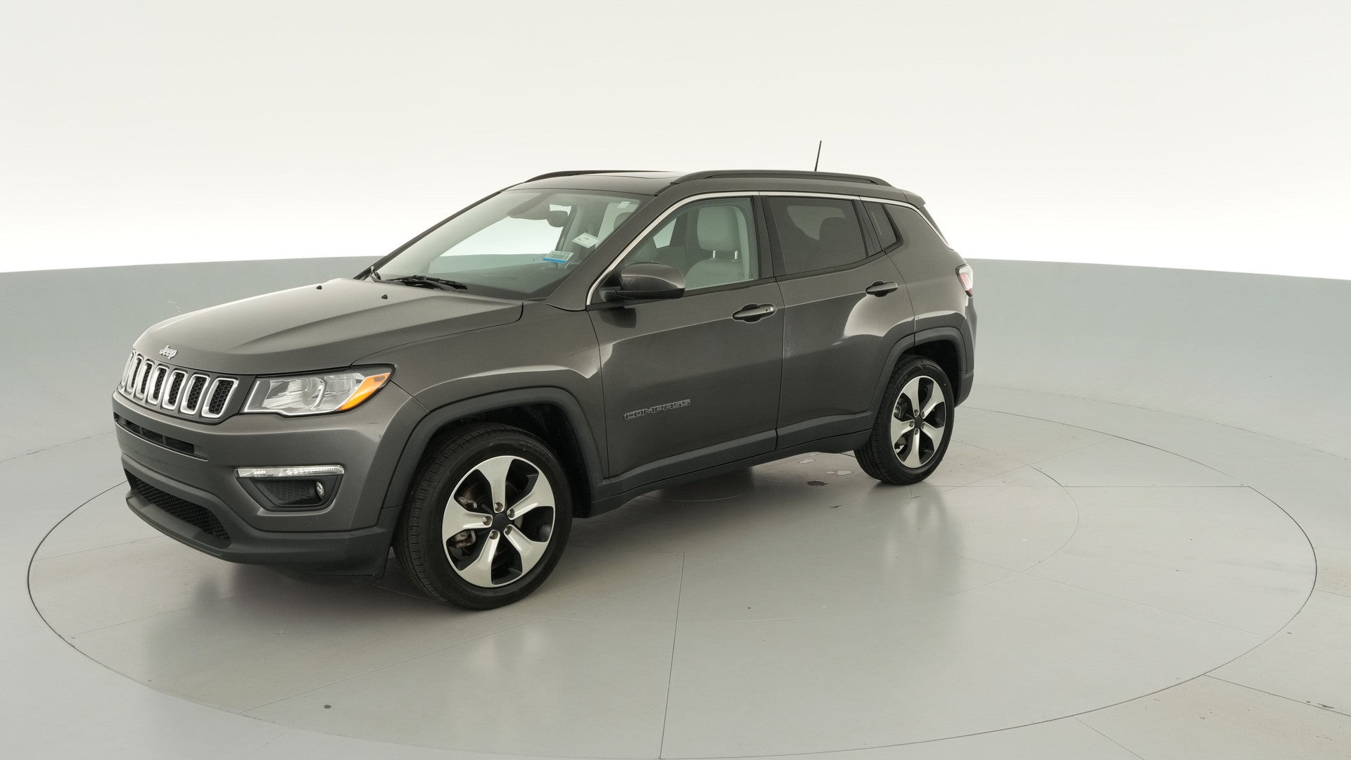 2018 Jeep Compass vehicle photo