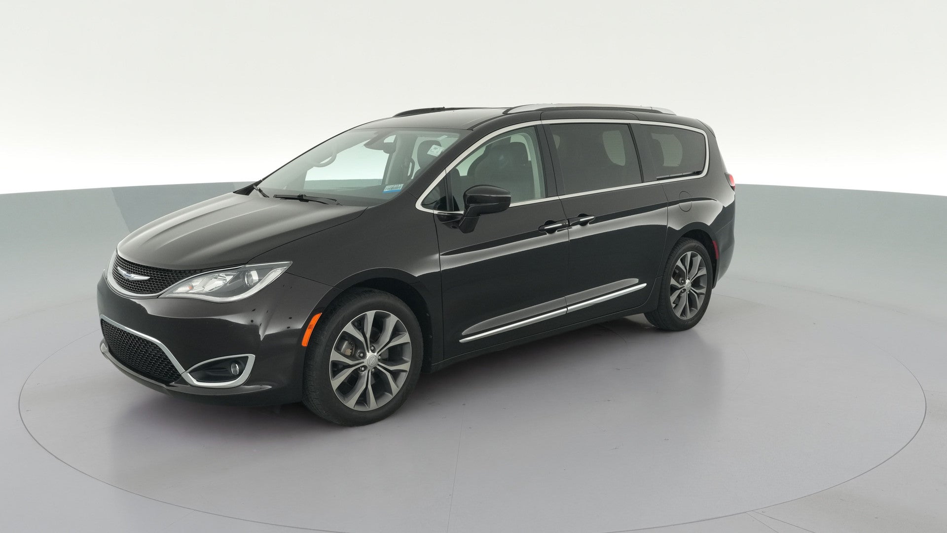 2019 Chrysler Pacifica vehicle photo