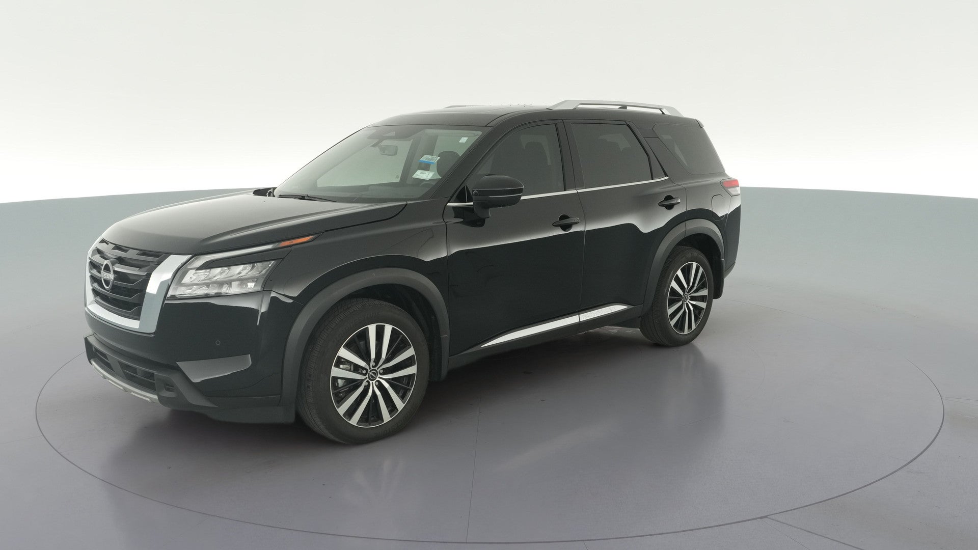 2025 Nissan Pathfinder vehicle photo