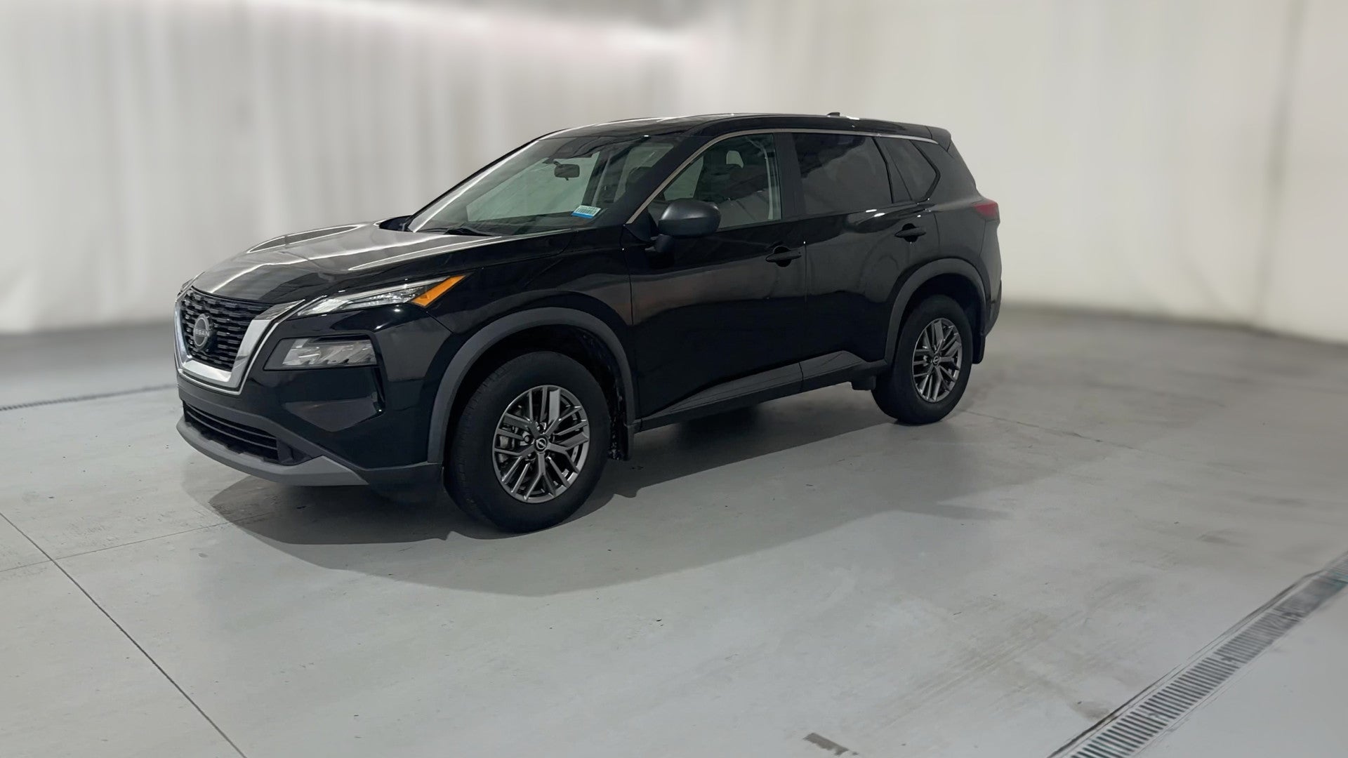 2023 Nissan Rogue vehicle photo
