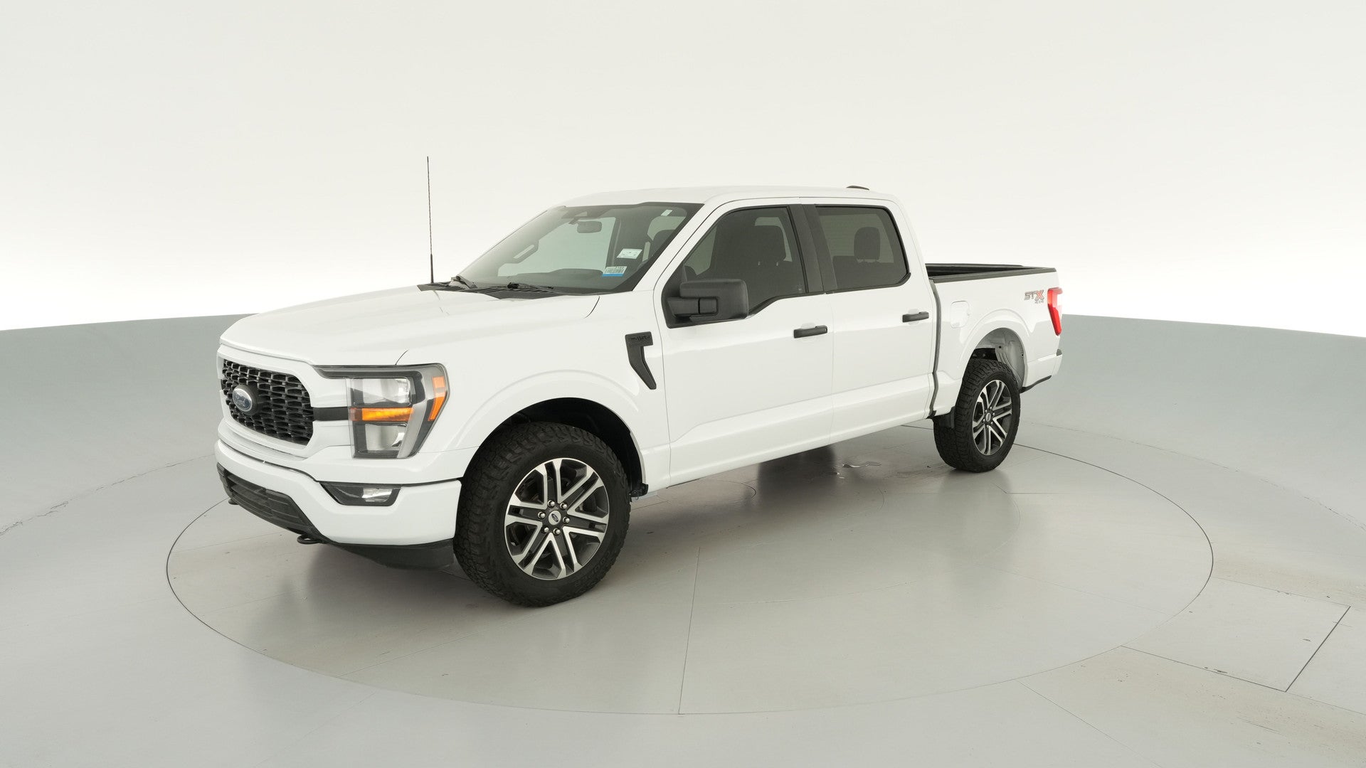 2023 Ford F150 SuperCrew Cab vehicle photo
