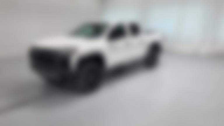 2023 Chevrolet Colorado Crew Cab vehicle photo