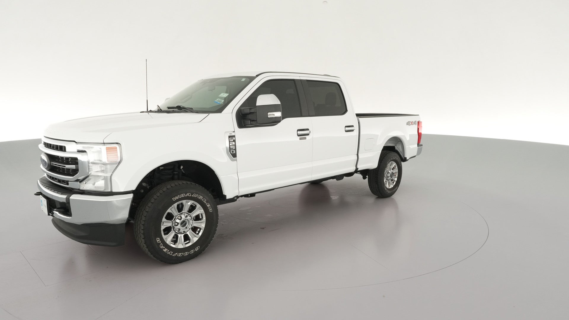 2022 Ford F250 Super Duty Crew Cab vehicle photo