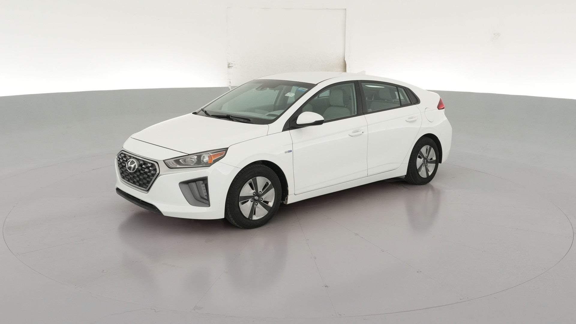 2020 Hyundai Ioniq Hybrid vehicle photo