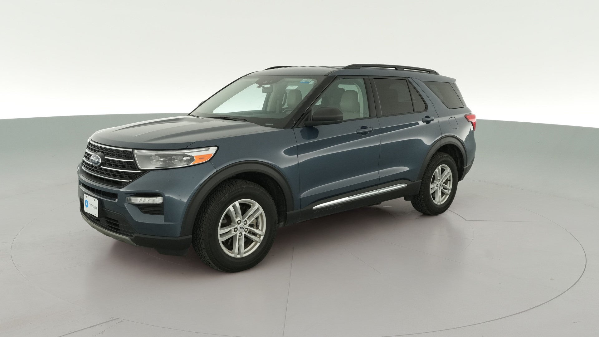 2021 Ford Explorer vehicle photo
