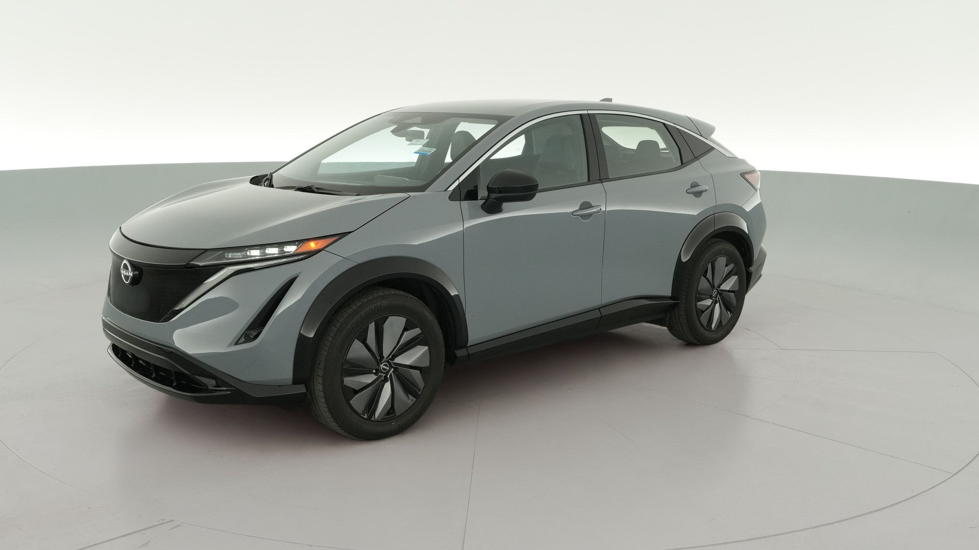 2024 Nissan ARIYA vehicle photo
