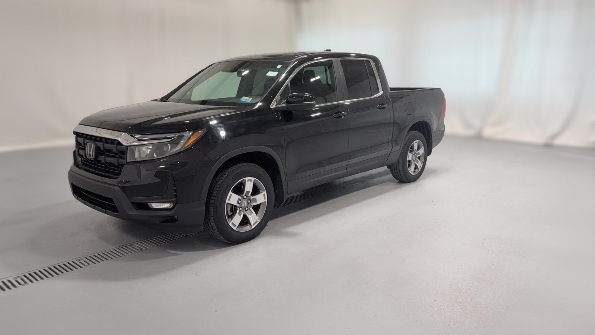 2024 Honda Ridgeline vehicle photo