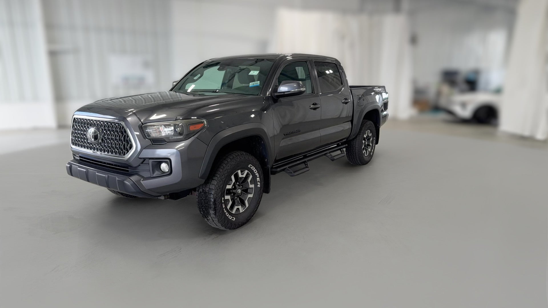 2019 Toyota Tacoma Double Cab vehicle photo