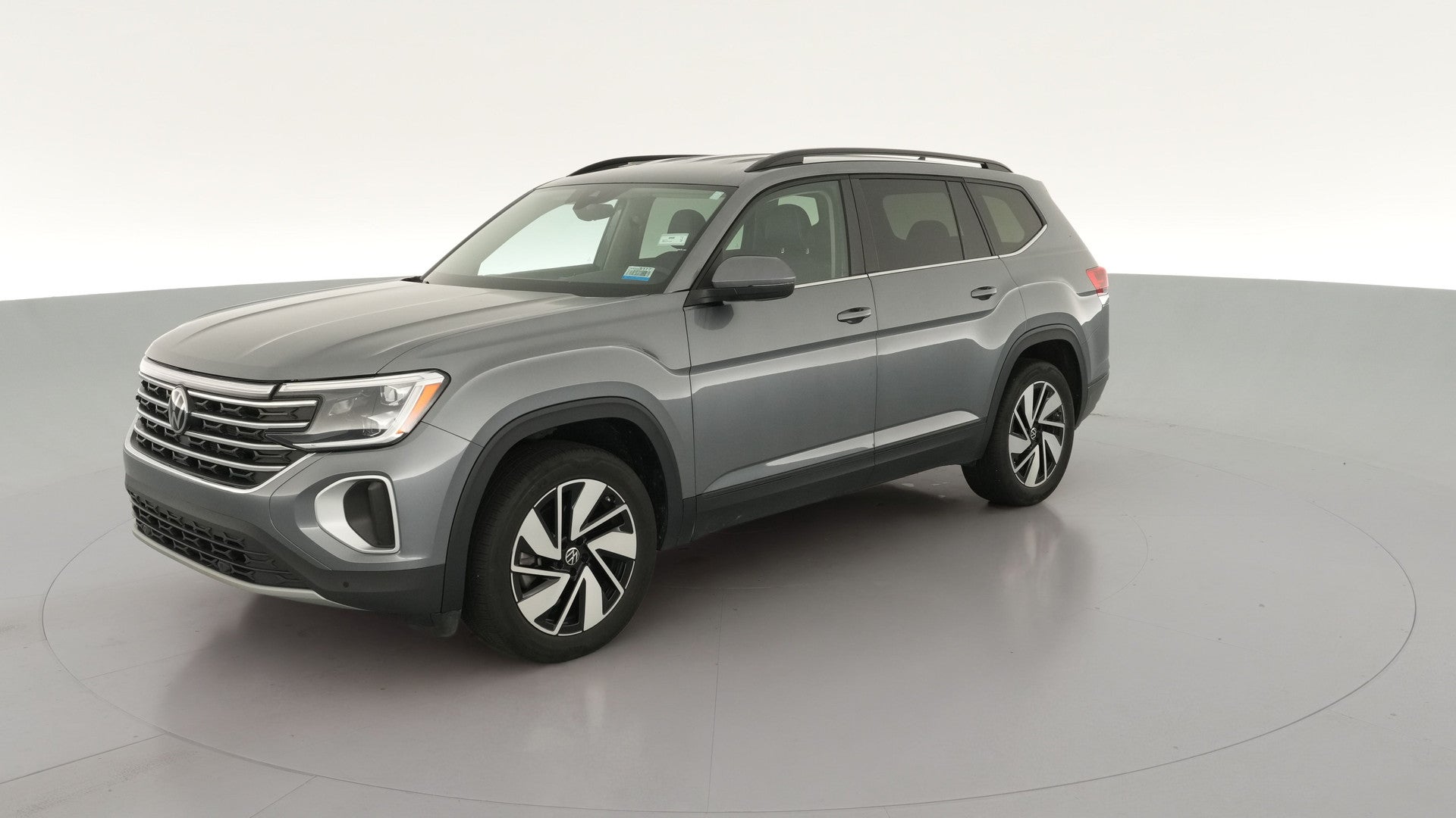 2025 Volkswagen Atlas vehicle photo