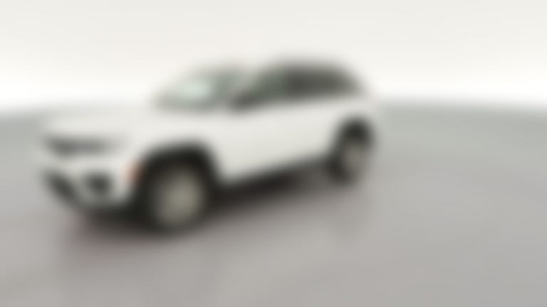 2025 Jeep Grand Cherokee vehicle photo