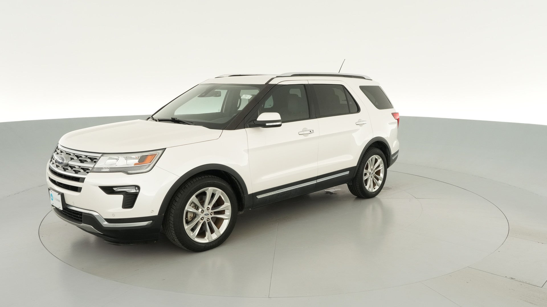 2018 Ford Explorer vehicle photo