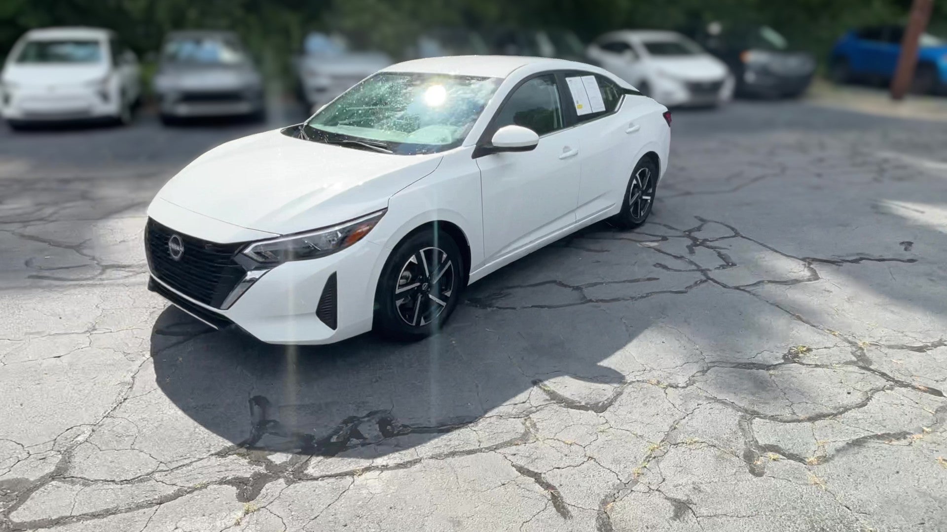 2025 Nissan Sentra vehicle photo