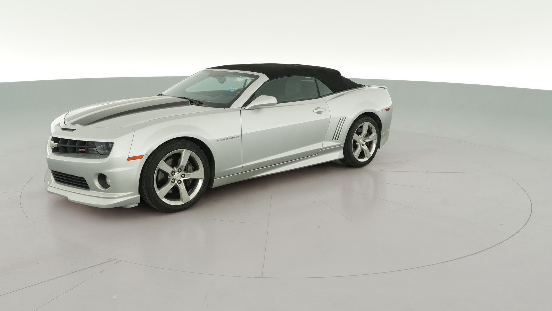 2011 Chevrolet Camaro vehicle photo