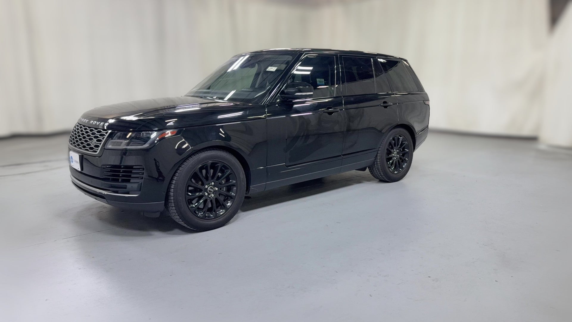 2018 Land Rover Range Rover vehicle photo