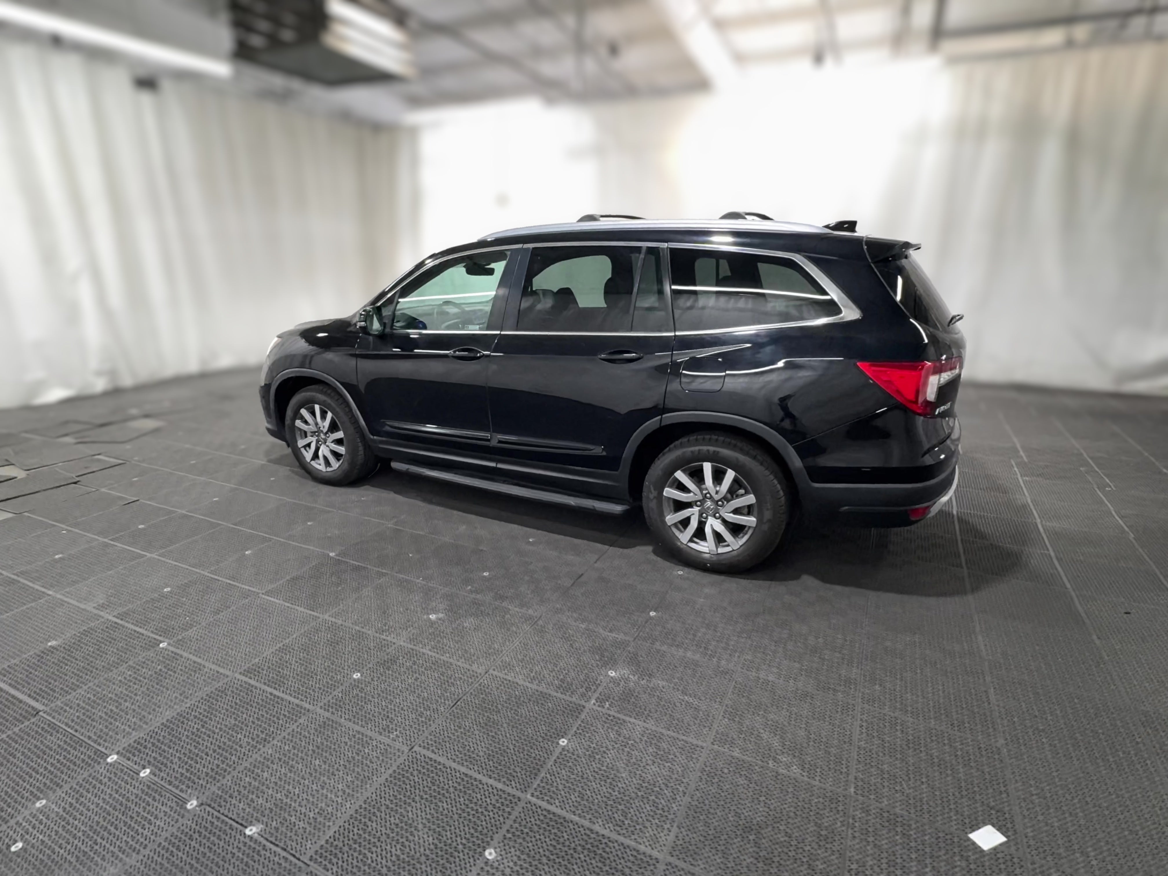 2020 Honda Pilot EX-L - Photo 32