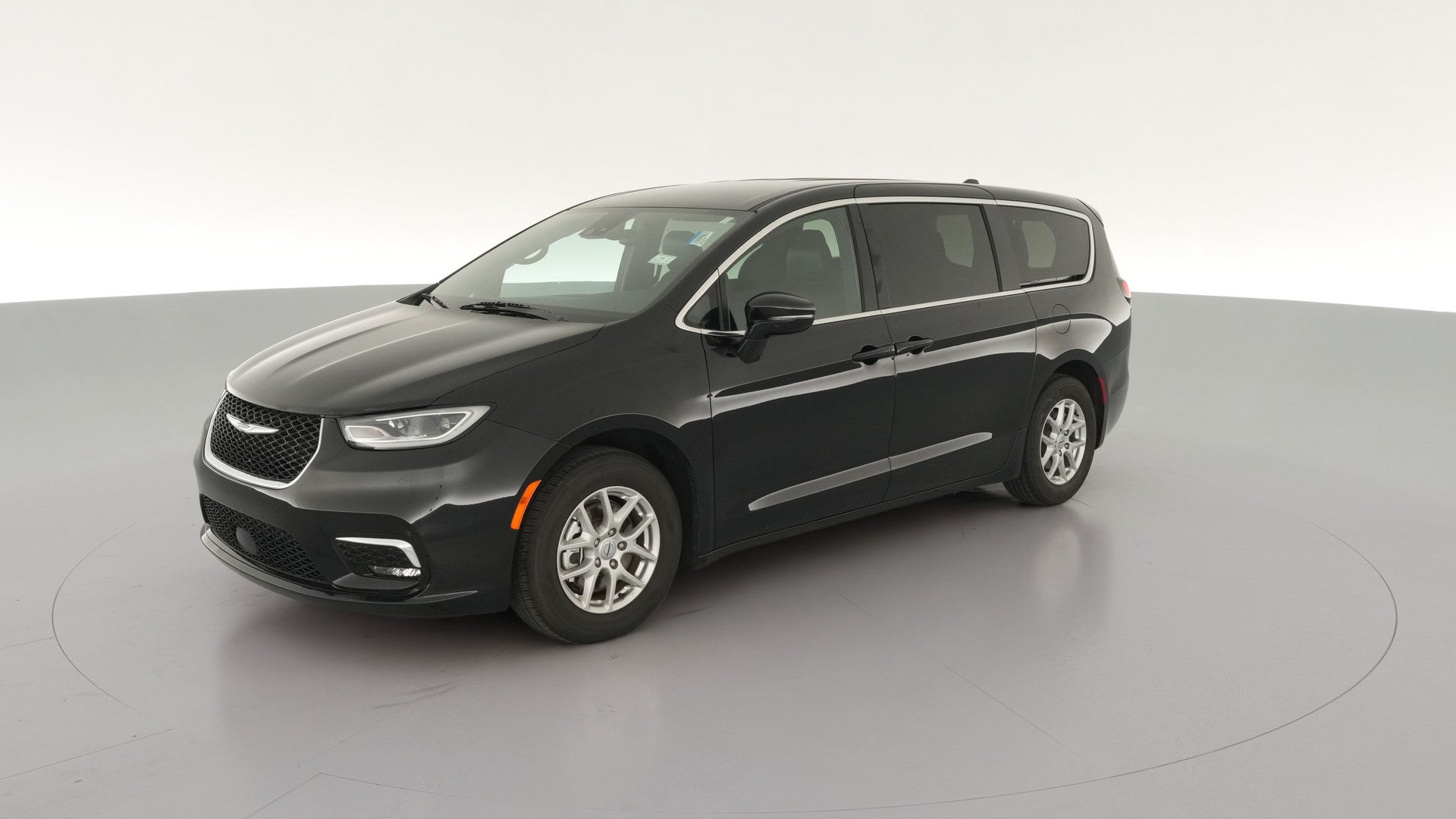2025 Chrysler Pacifica vehicle photo