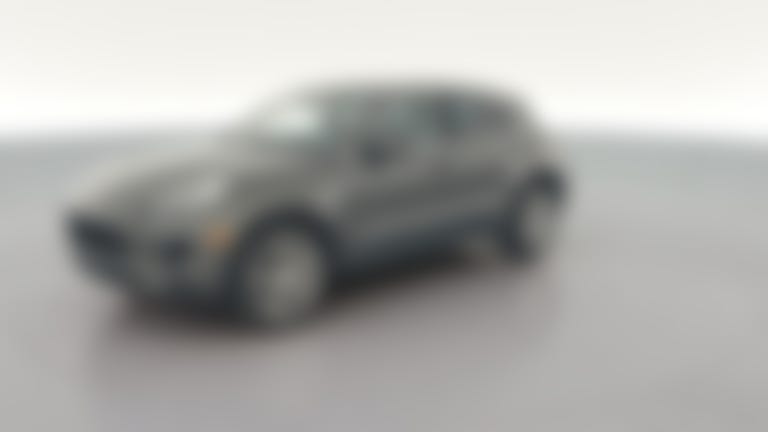 2015 Porsche Macan vehicle photo