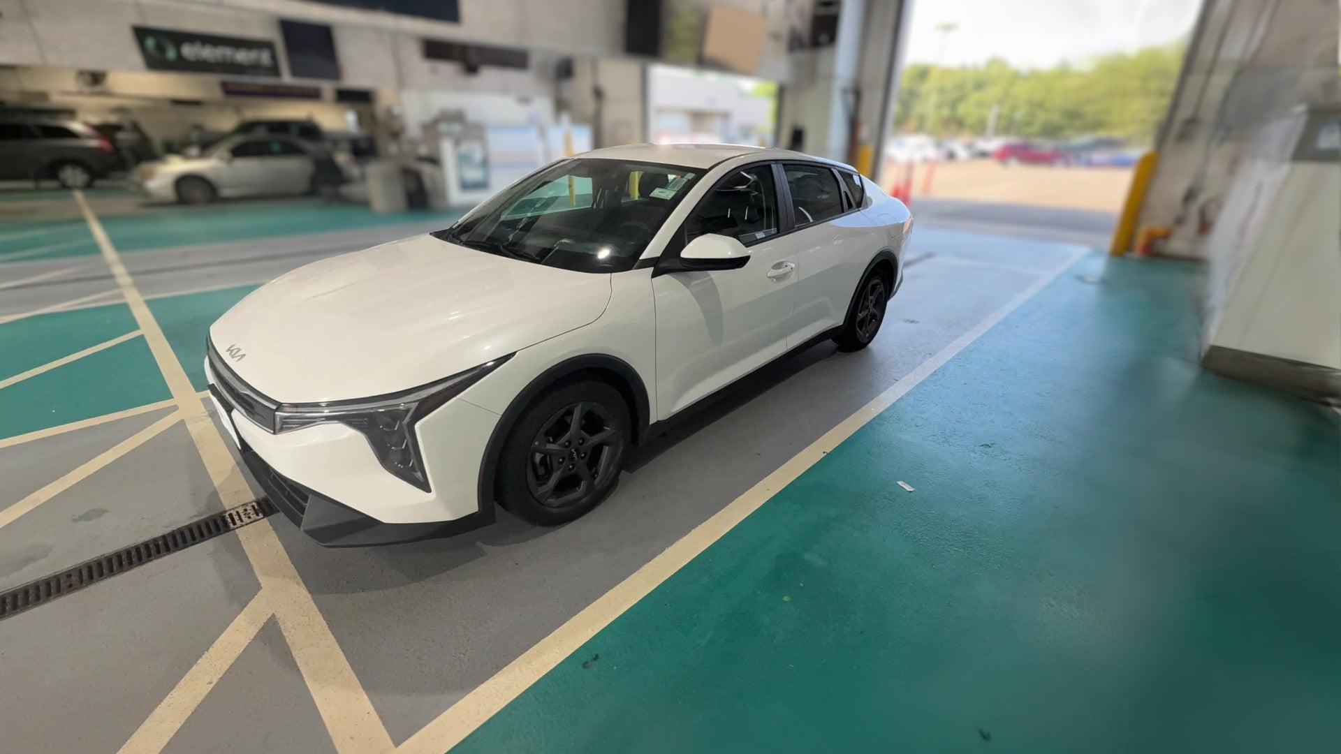 2025 Kia K4 vehicle photo