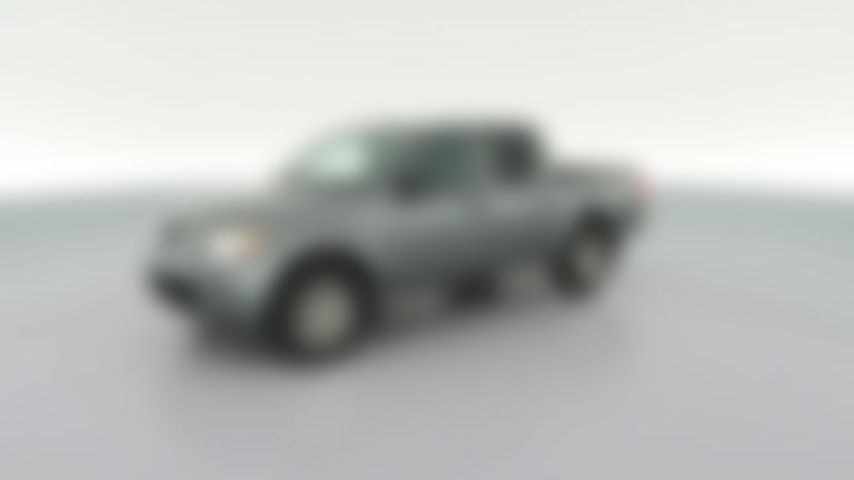 2018 Nissan Frontier Crew Cab vehicle photo