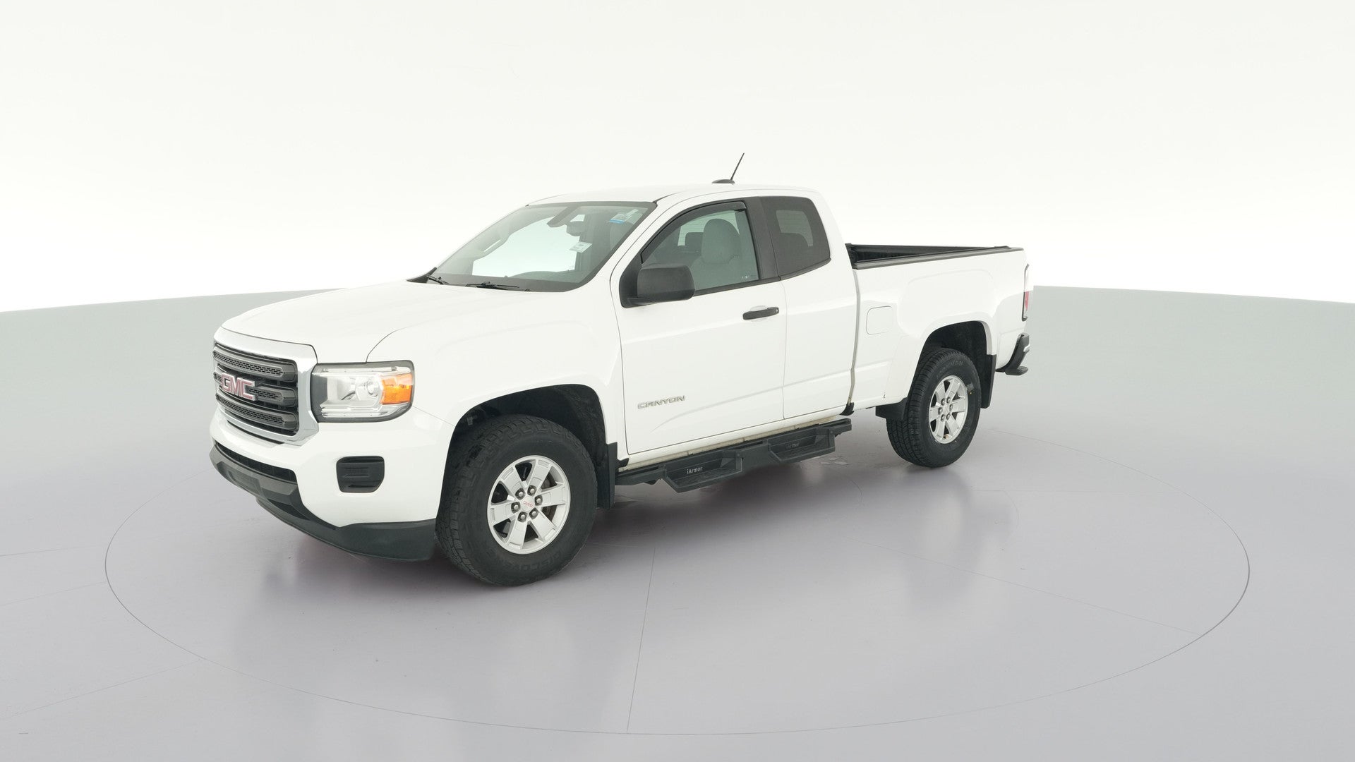 2017 GMC Canyon Extended Cab vehicle photo