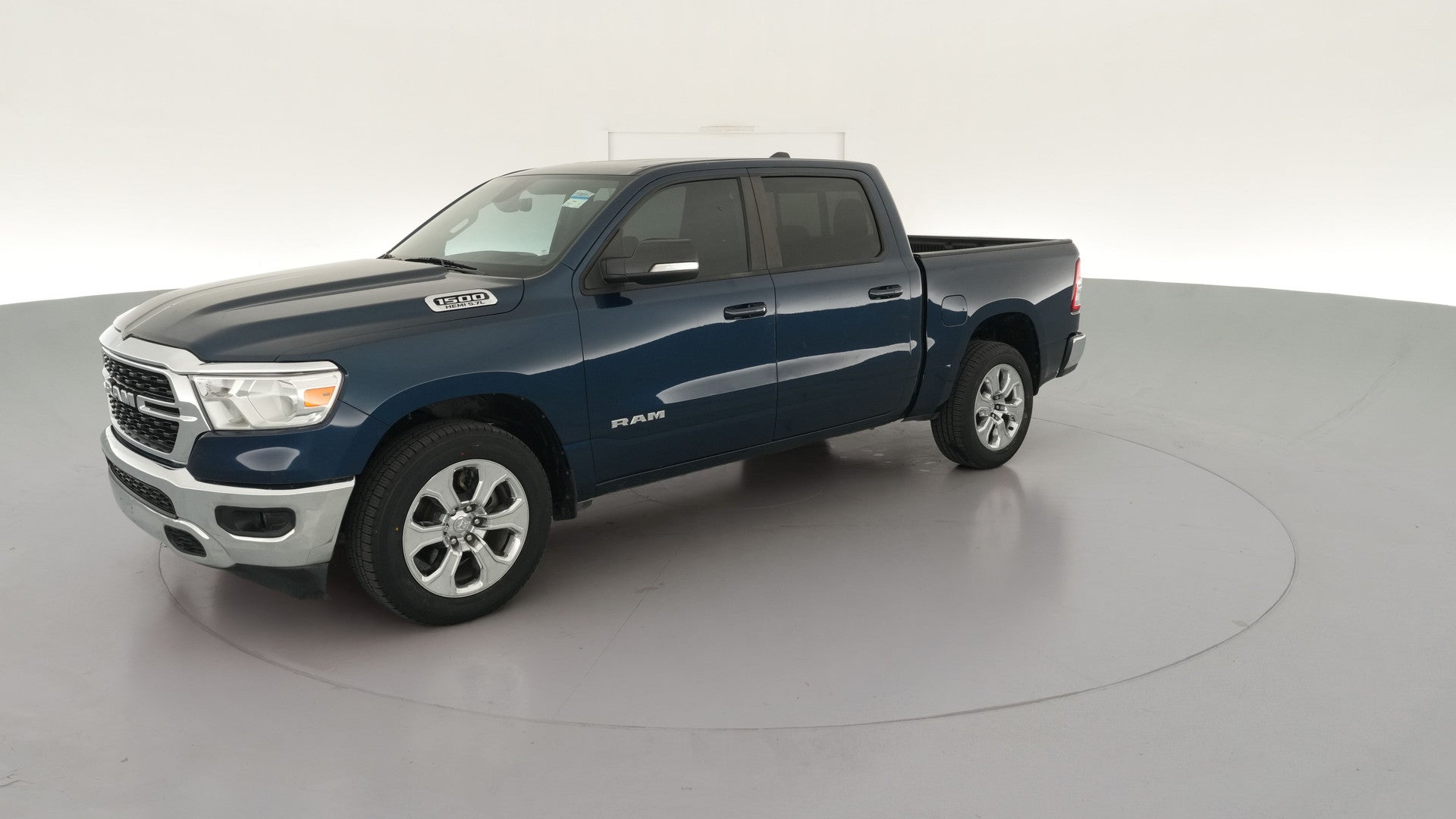 2022 Ram 1500 Crew Cab vehicle photo