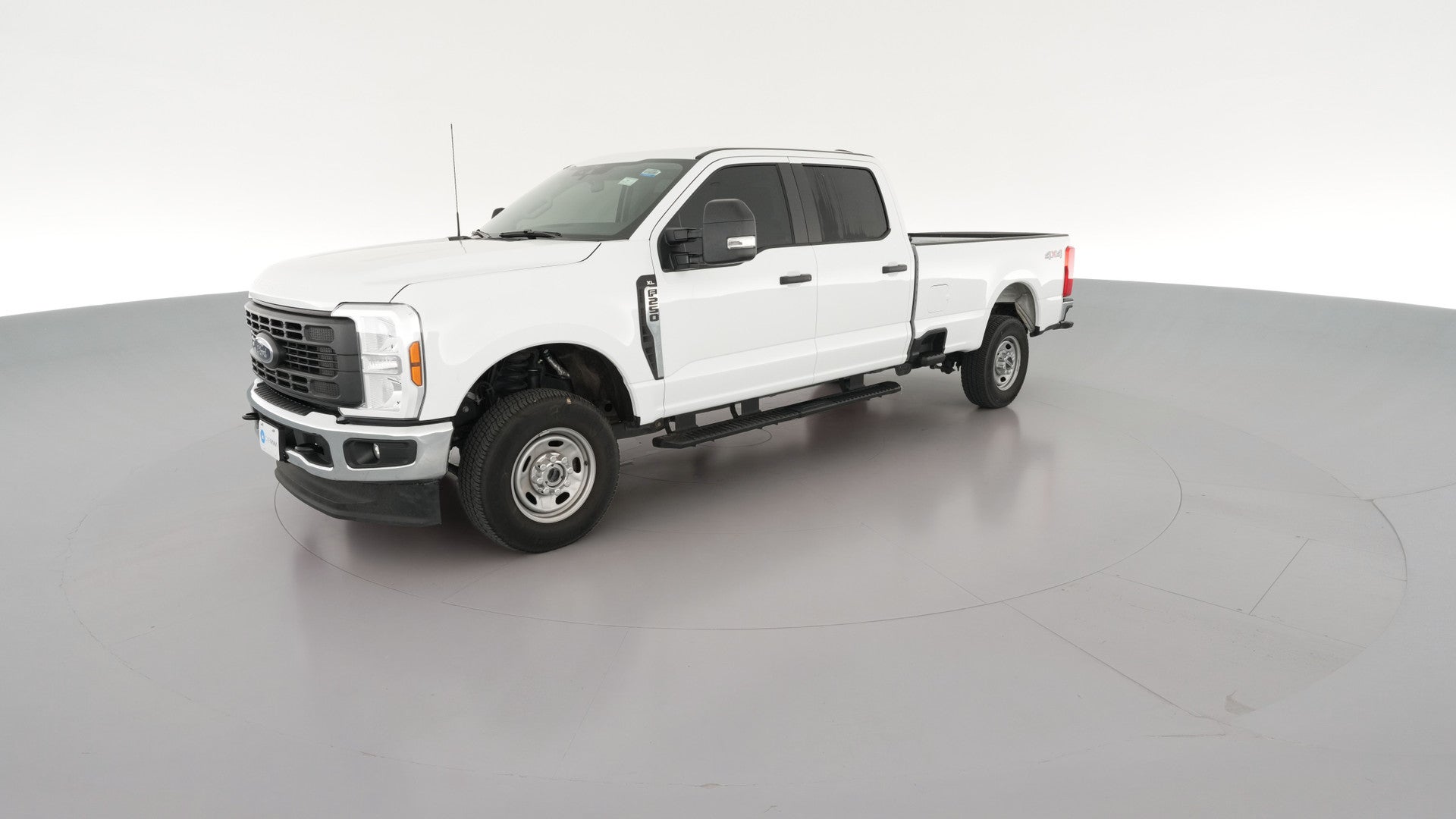 2025 Ford F250 Super Duty Crew Cab vehicle photo