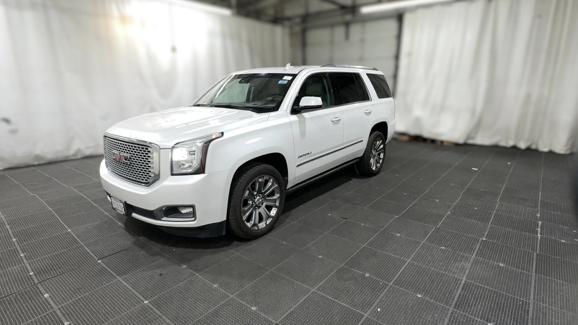 2016 GMC Yukon vehicle photo