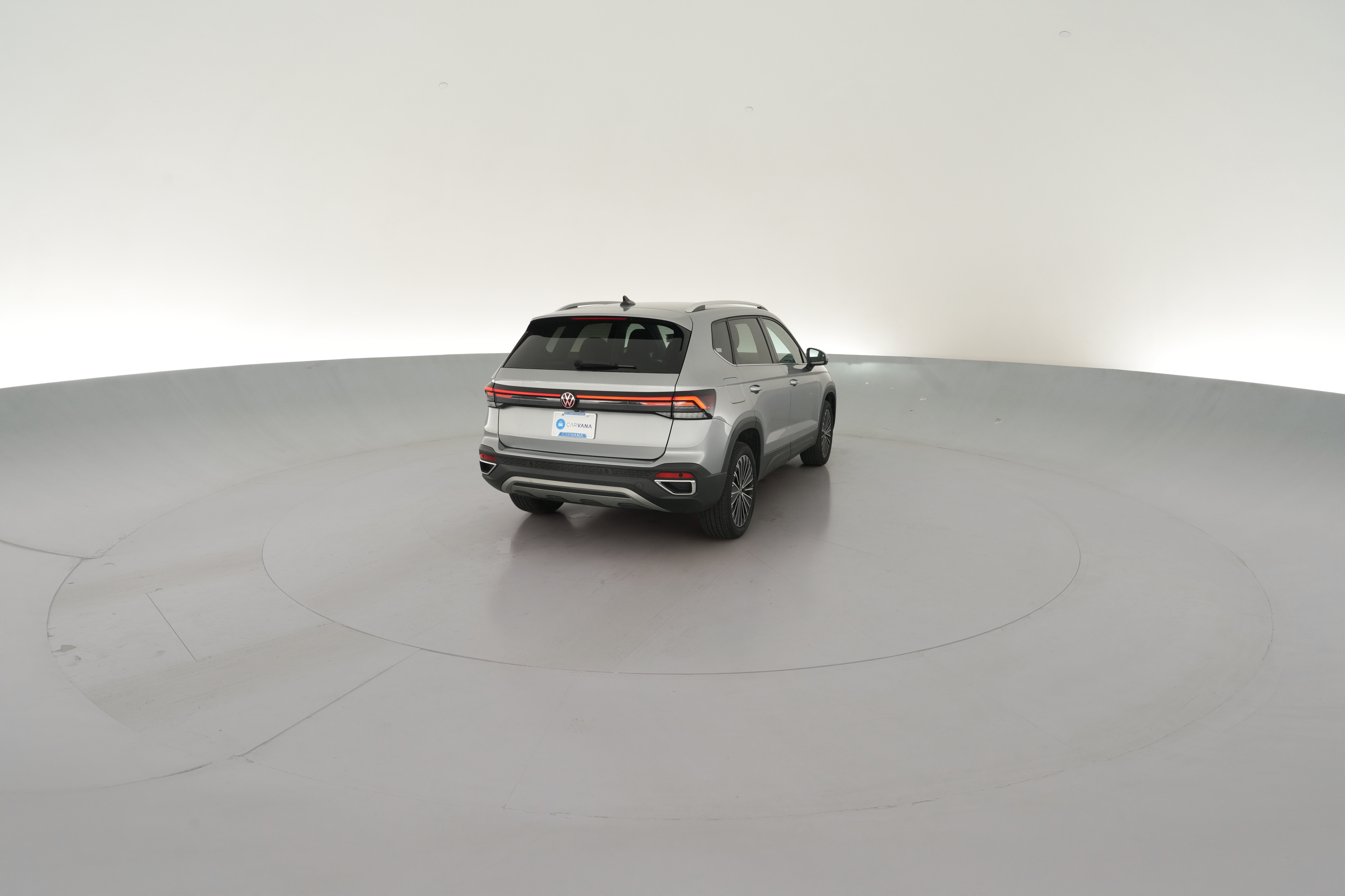 2025 Volkswagen Taos SE - Photo 31