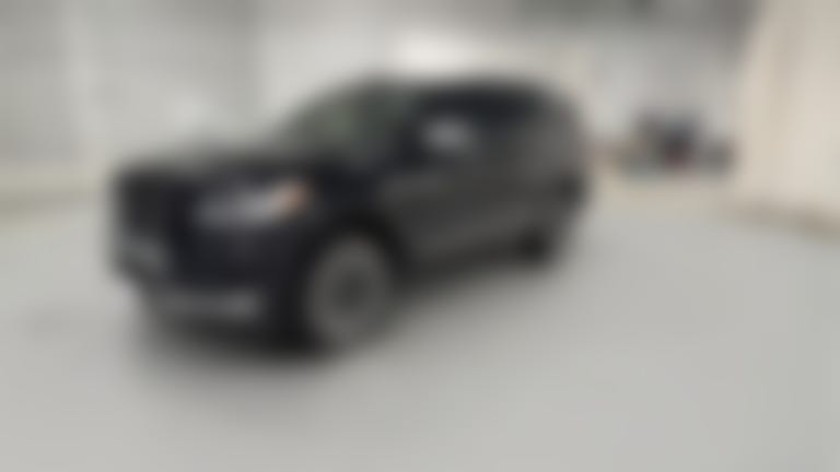 2023 Lincoln Navigator vehicle photo