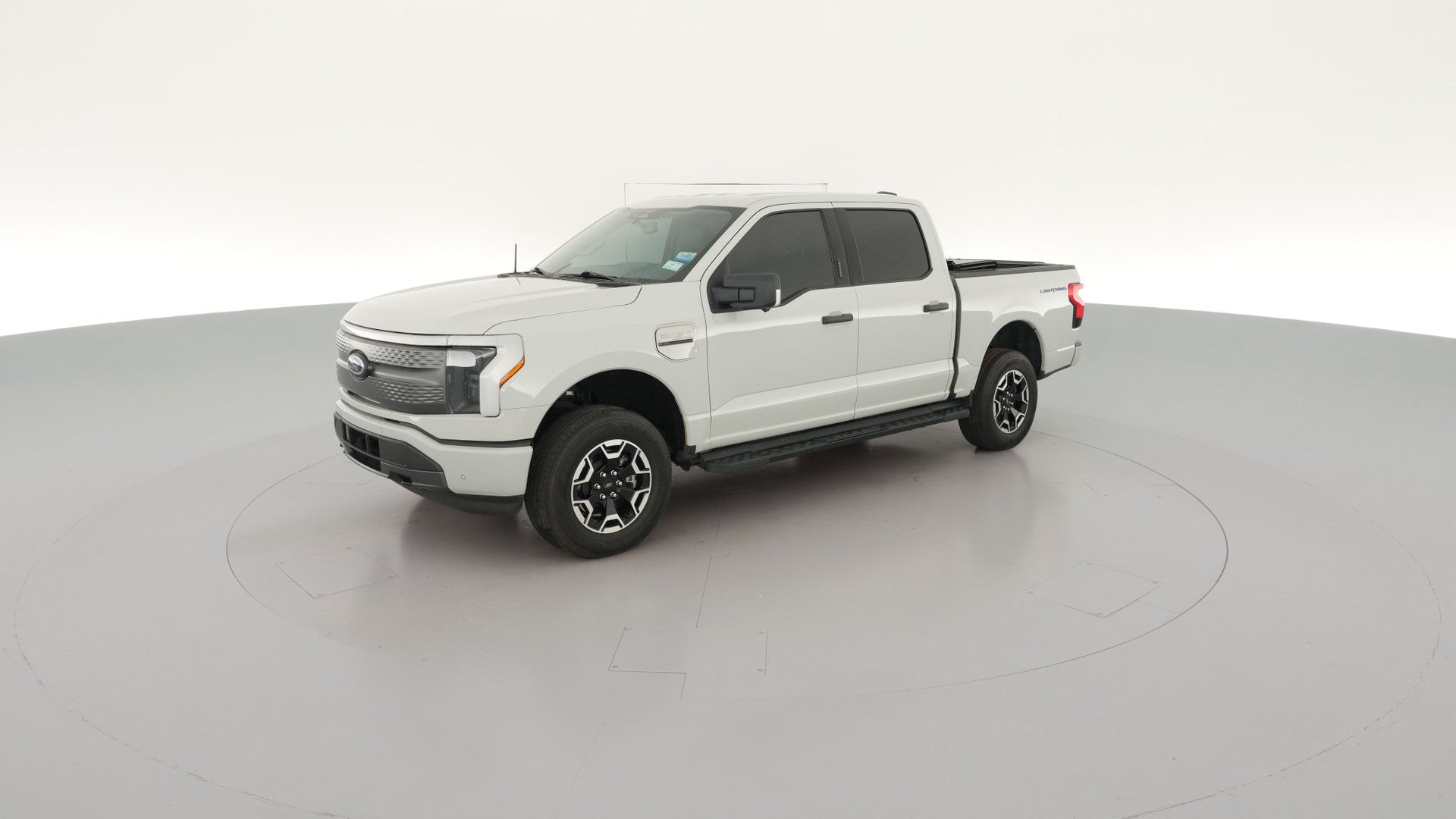 2023 Ford F150 Lightning vehicle photo
