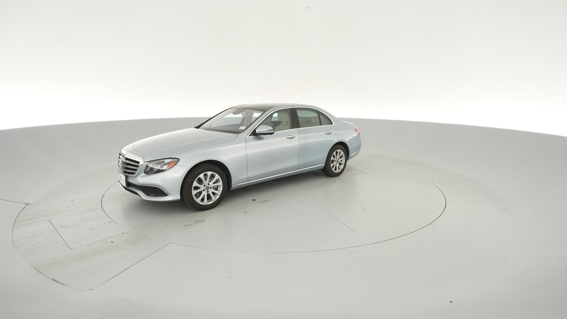 2018 Mercedes-Benz E-Class vehicle photo
