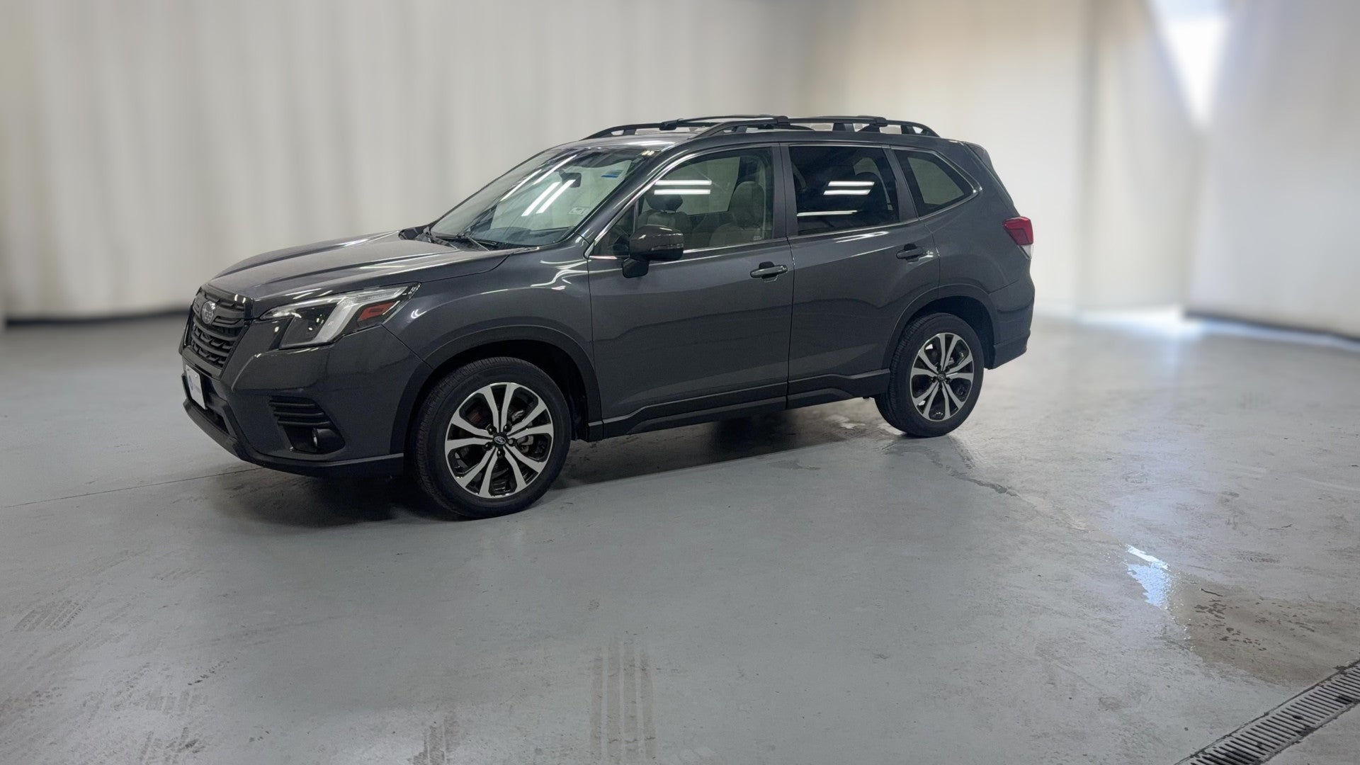 2024 Subaru Forester vehicle photo