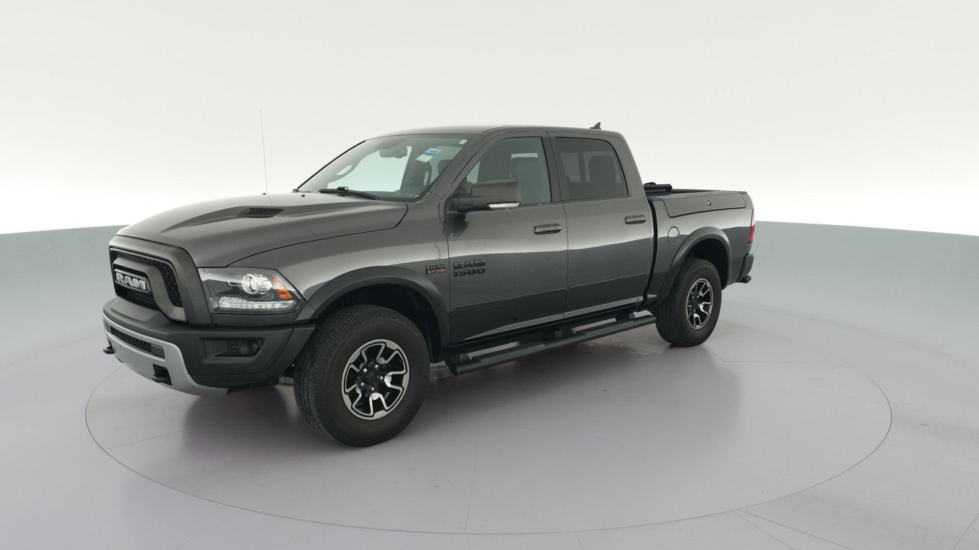 2017 Ram 1500 Crew Cab vehicle photo