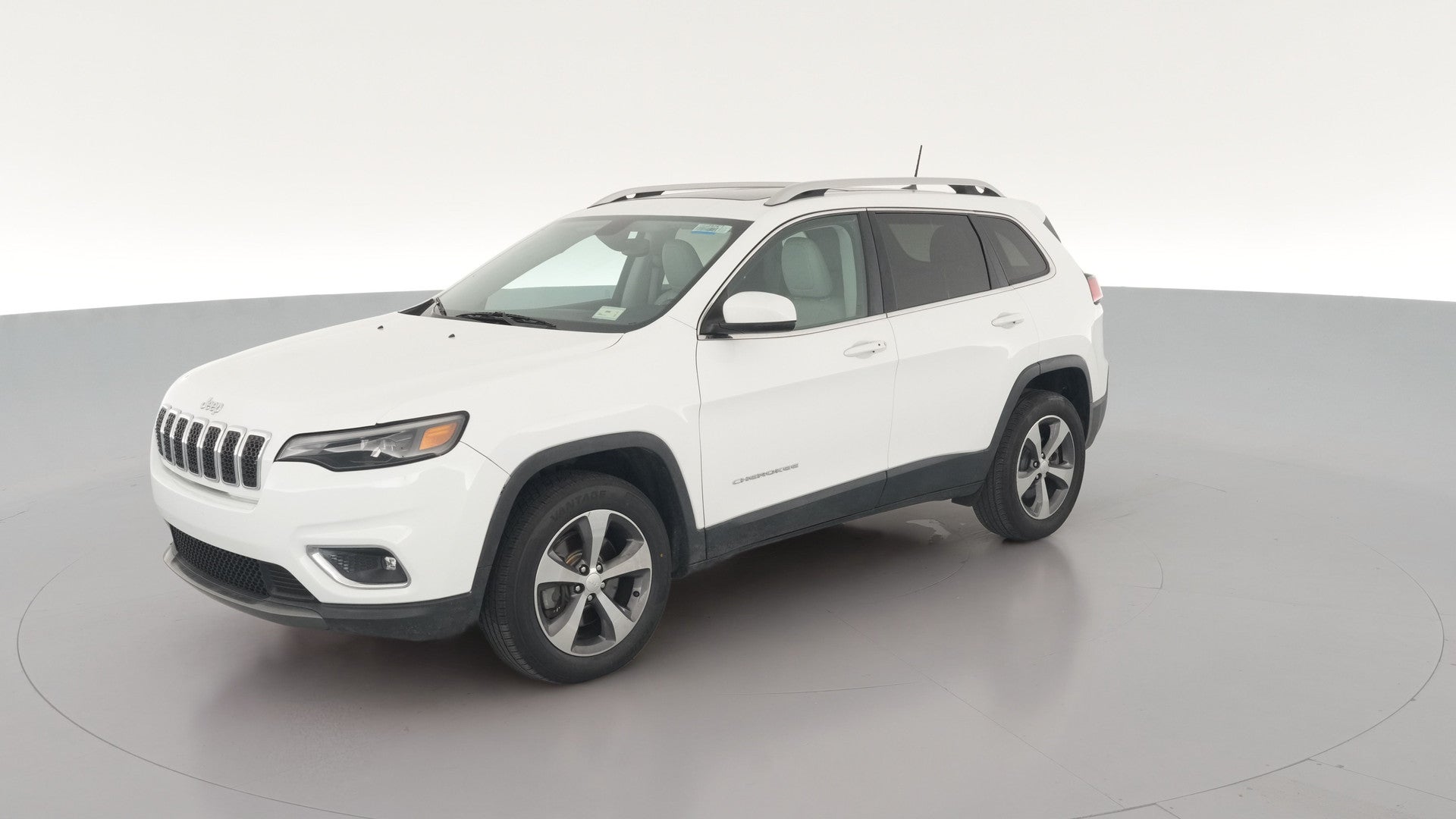 2019 Jeep Cherokee vehicle photo