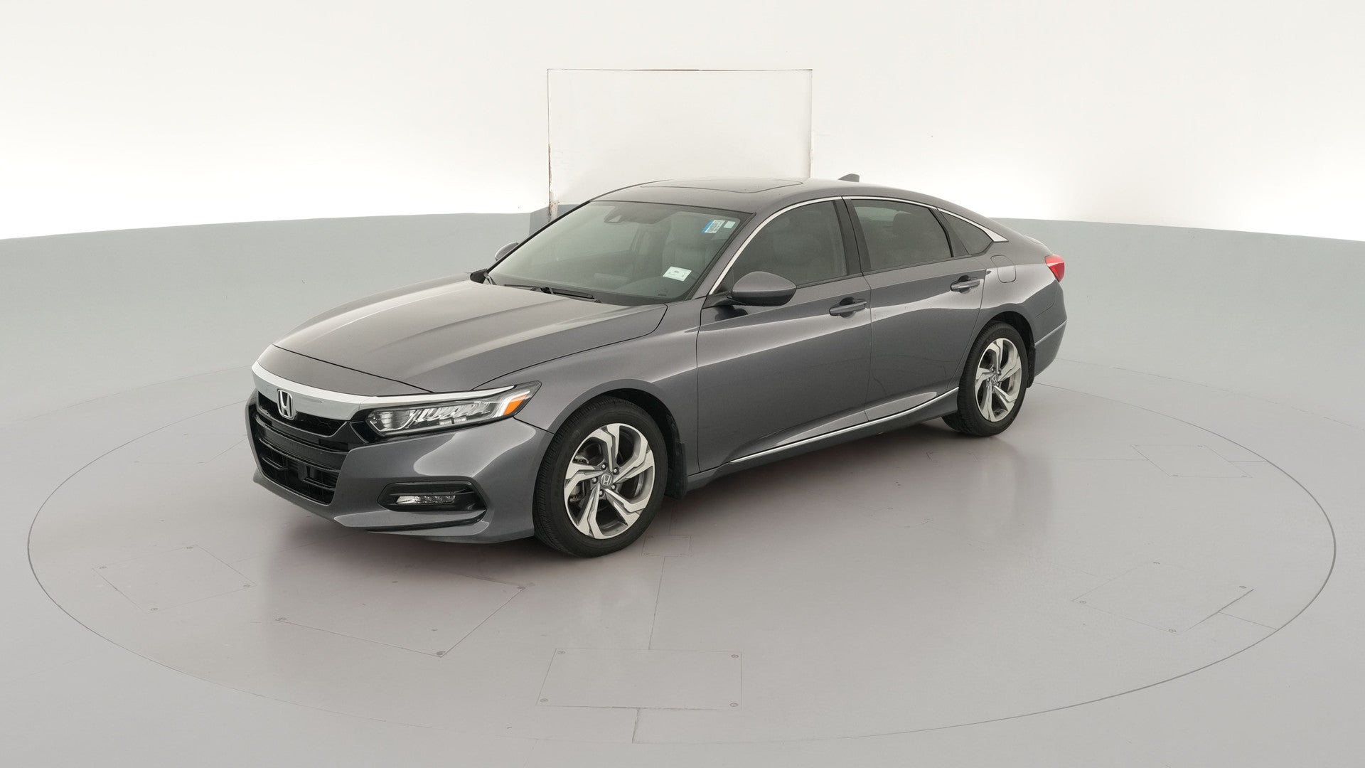 2019 Honda Accord vehicle photo