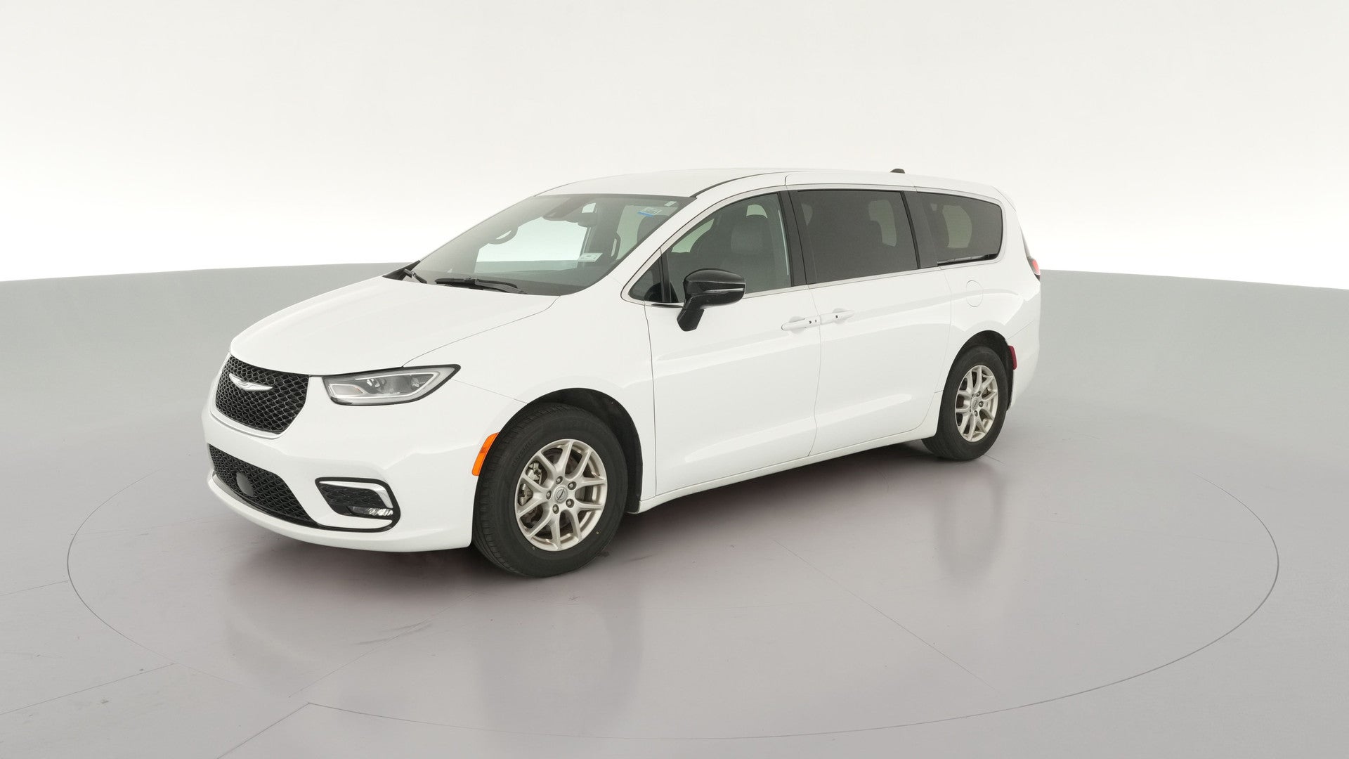2025 Chrysler Pacifica vehicle photo