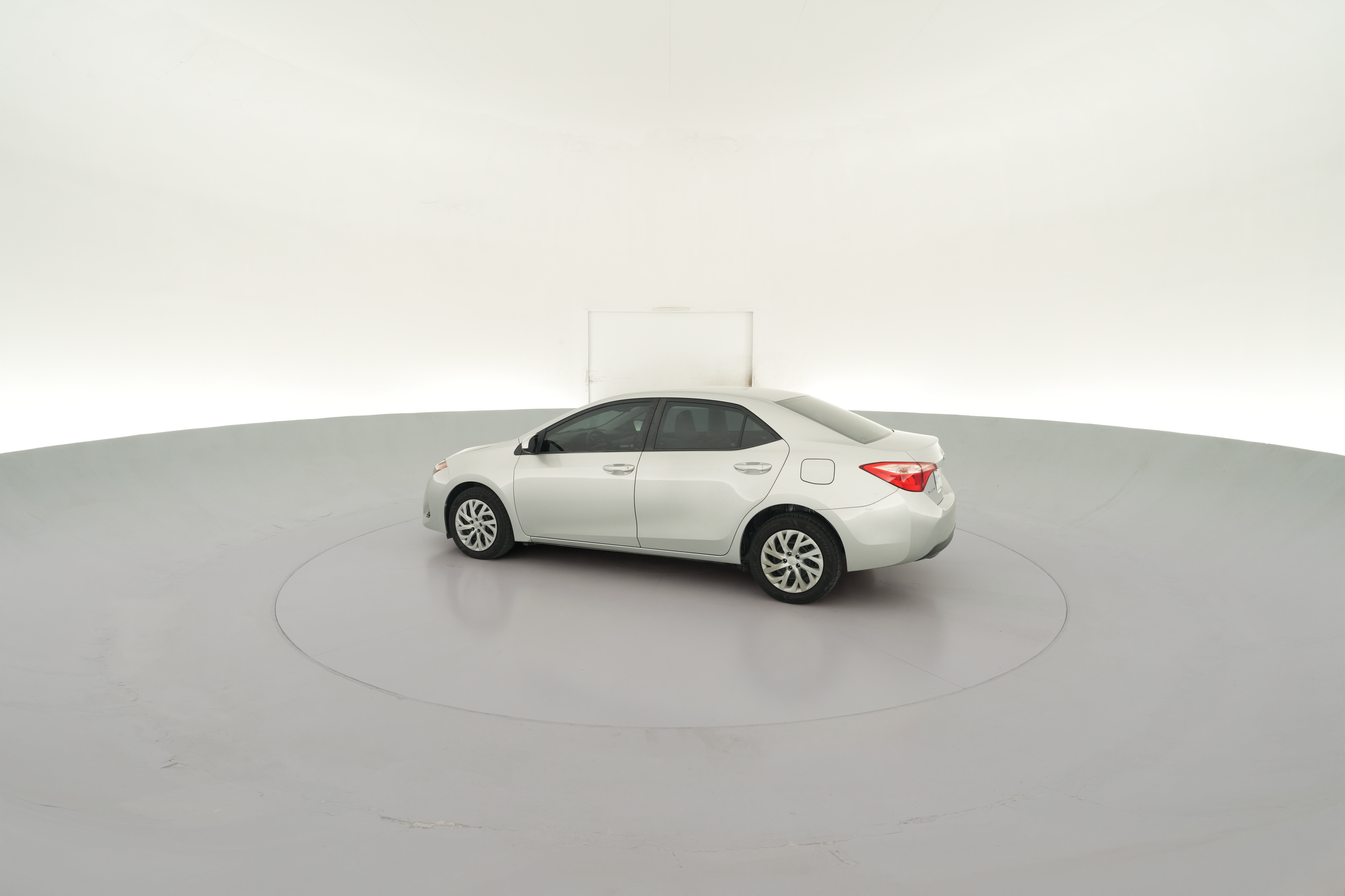 2017 Toyota Corolla LE - Photo 26