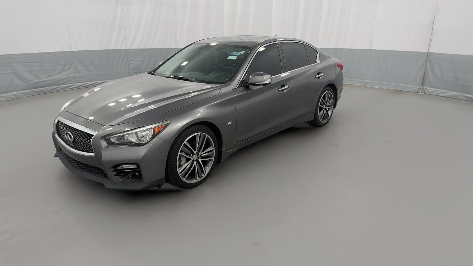 2016 INFINITI Q50 vehicle photo